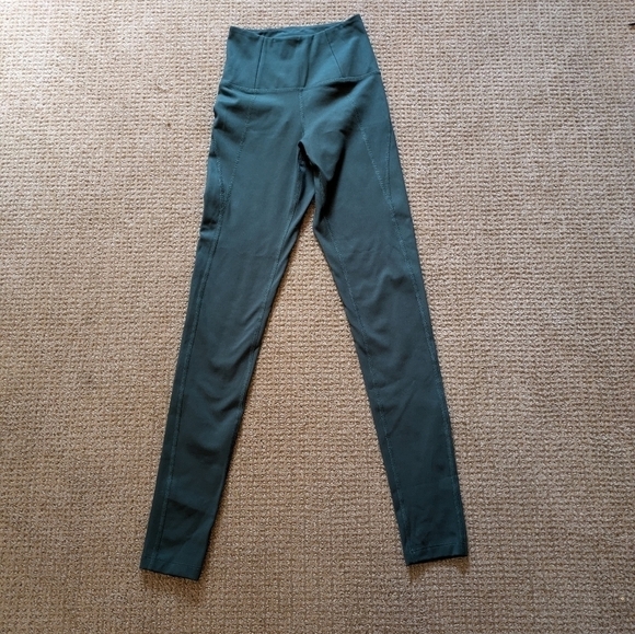 NWT Girlfriend Collective Compression Leggings - Picture 3 of 9
